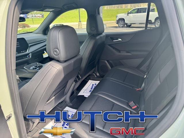 new 2026 Chevrolet Equinox car, priced at $33,197