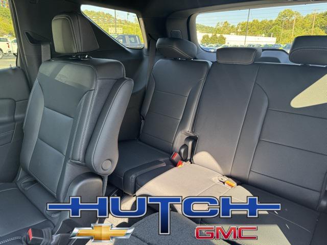 new 2026 Chevrolet Traverse car, priced at $43,695