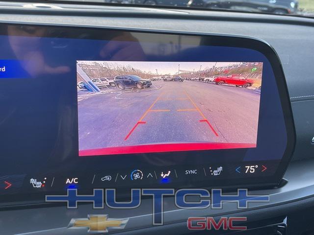 new 2025 Chevrolet Traverse car, priced at $38,919