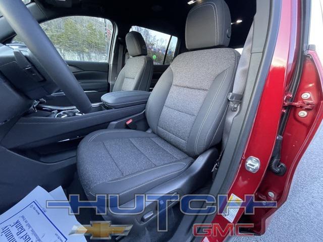 new 2025 Chevrolet Traverse car, priced at $38,919