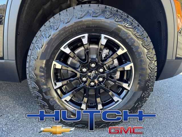 new 2026 Chevrolet Traverse car, priced at $53,560