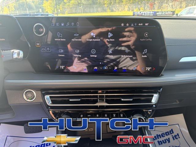 new 2026 Chevrolet Traverse car, priced at $50,140