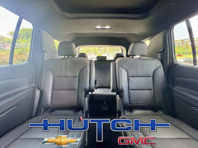 new 2026 Chevrolet Traverse car, priced at $60,970