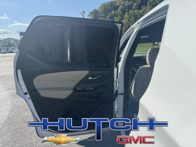 used 2023 Chevrolet Traverse car, priced at $25,998