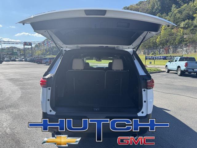 used 2023 Chevrolet Traverse car, priced at $25,998