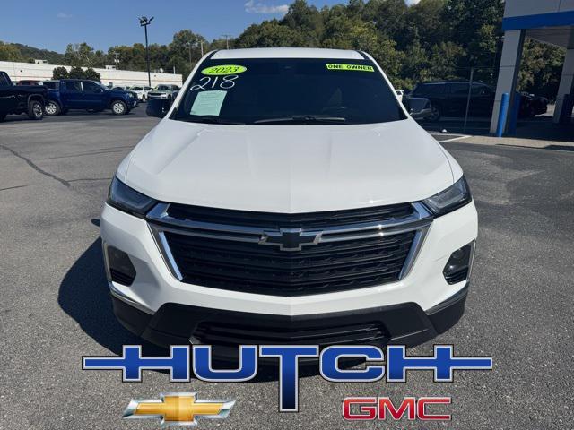 used 2023 Chevrolet Traverse car, priced at $25,998