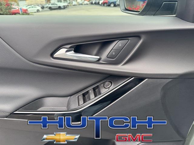 new 2026 Chevrolet Equinox car, priced at $31,802