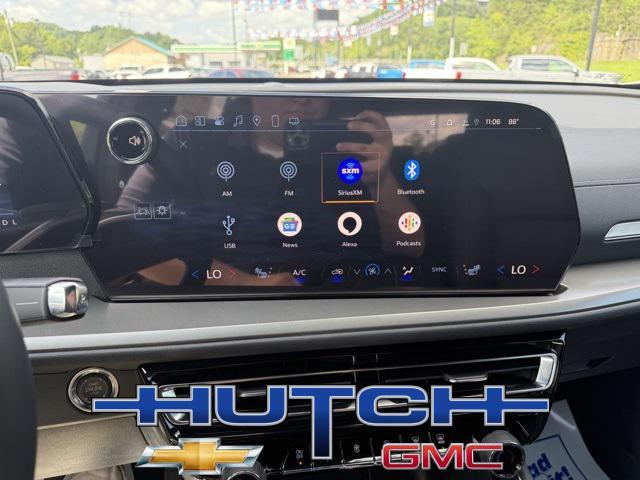 new 2025 Chevrolet Traverse car, priced at $40,350