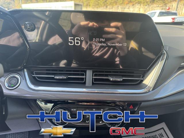 new 2026 Chevrolet Trax car, priced at $27,885