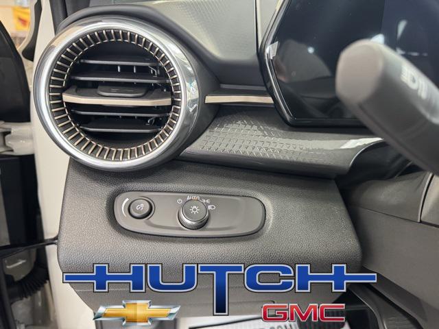 new 2026 Chevrolet Trax car, priced at $28,780