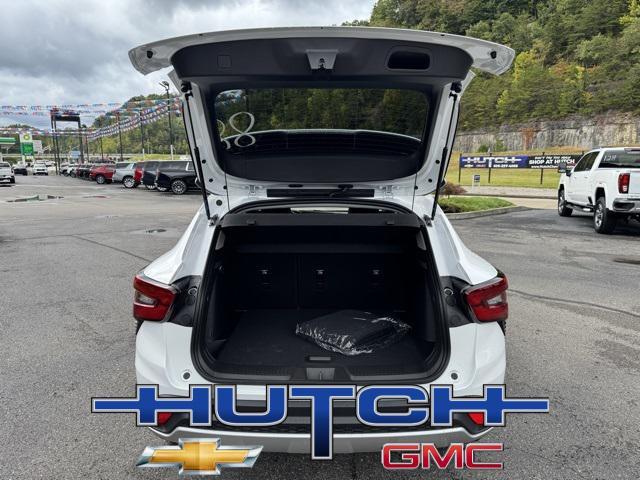 new 2025 Chevrolet Trax car, priced at $24,235