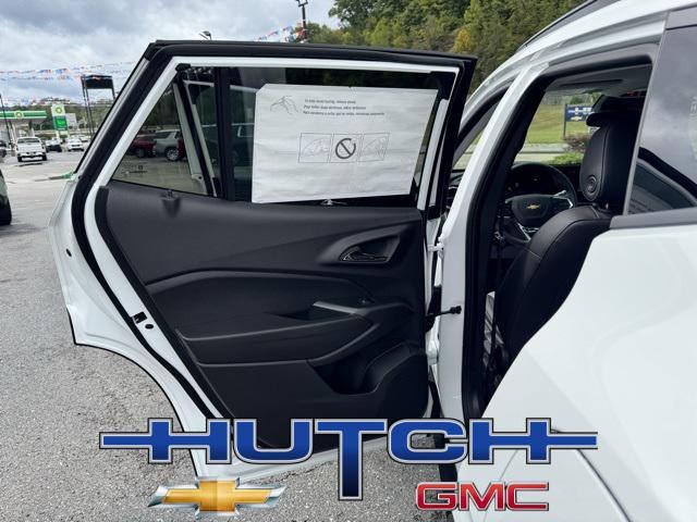 new 2025 Chevrolet Trax car, priced at $24,235