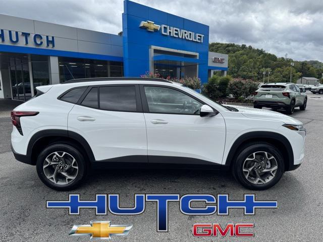 new 2025 Chevrolet Trax car, priced at $24,235