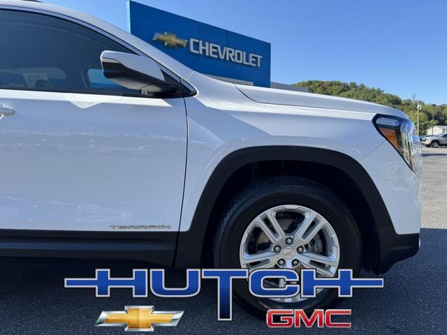 used 2023 GMC Terrain car, priced at $25,221