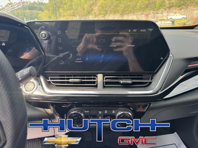 new 2026 Chevrolet Trax car, priced at $27,885