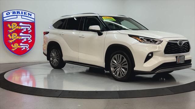 used 2020 Toyota Highlander car, priced at $34,900