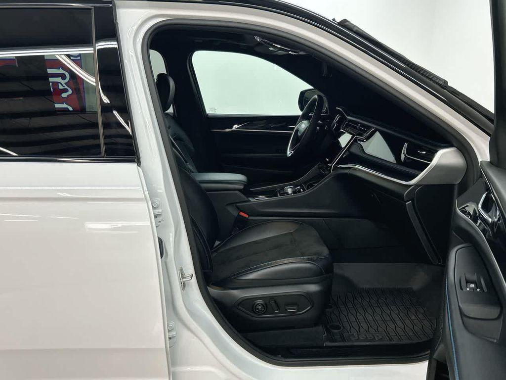 used 2024 Jeep Grand Cherokee 4xe car, priced at $38,500