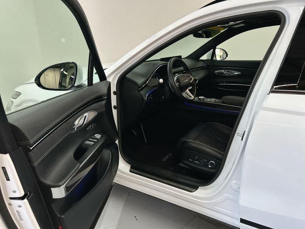 used 2025 Genesis GV70 car, priced at $52,500