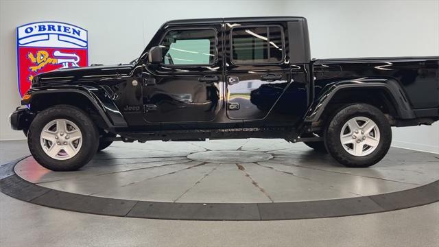 used 2021 Jeep Gladiator car, priced at $28,000