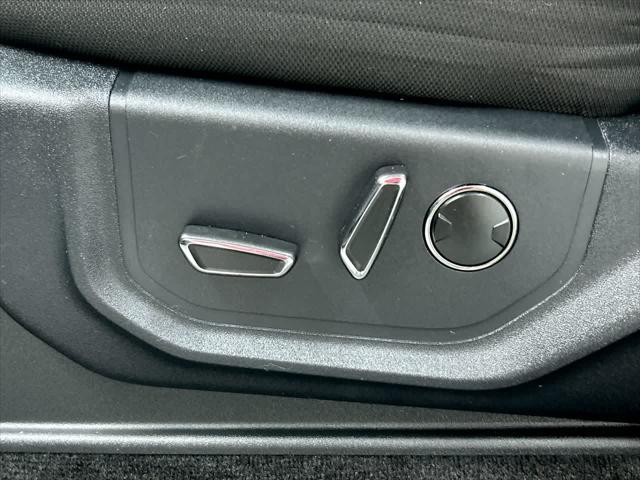 used 2016 Ford F-150 car, priced at $22,500