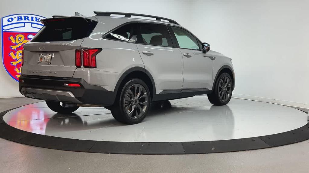 used 2022 Kia Sorento car, priced at $23,500