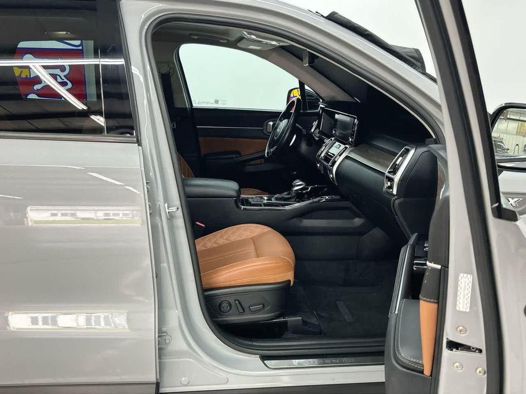 used 2022 Kia Sorento car, priced at $23,500