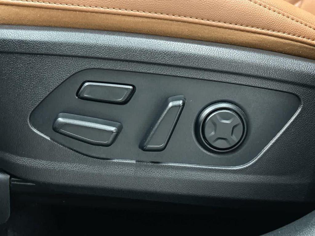 used 2022 Kia Sorento car, priced at $23,500