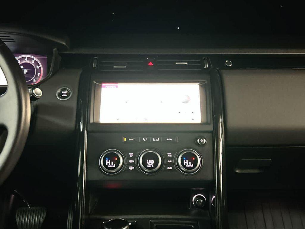 used 2018 Land Rover Discovery car, priced at $16,499