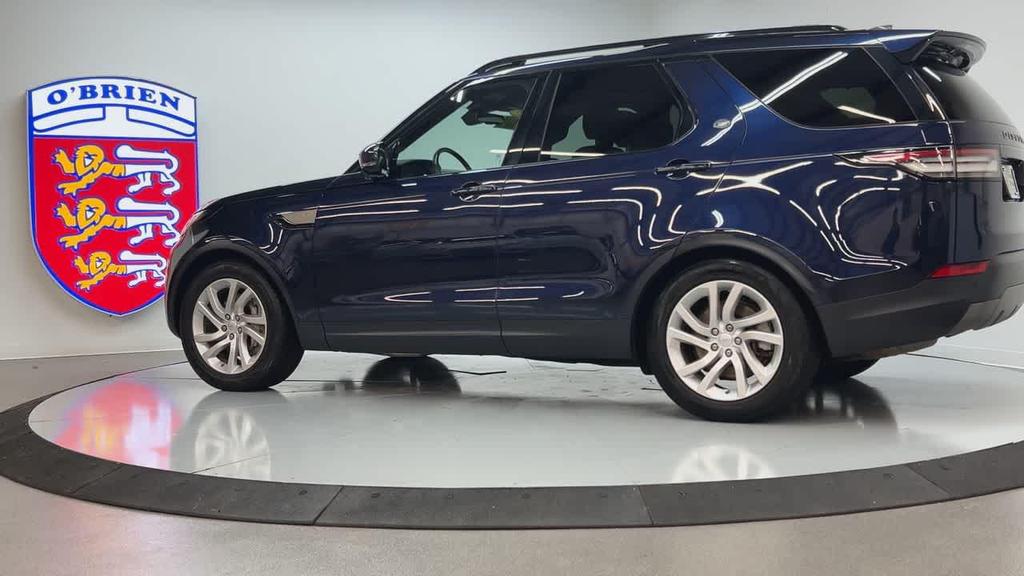 used 2018 Land Rover Discovery car, priced at $16,499