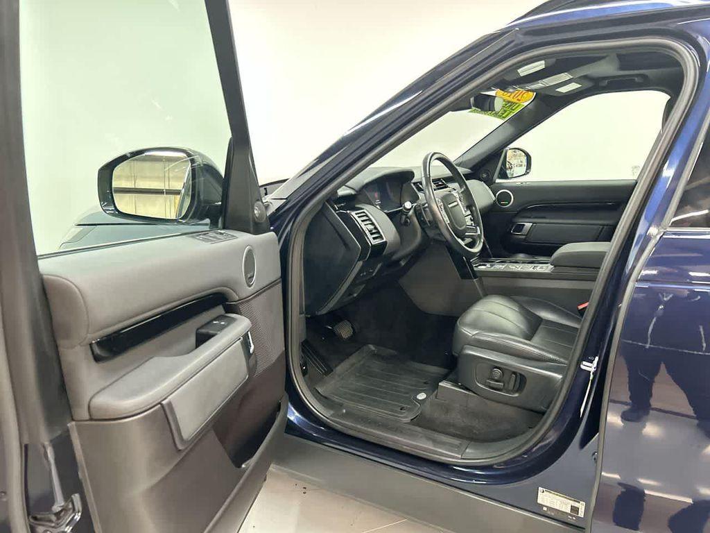 used 2018 Land Rover Discovery car, priced at $16,499