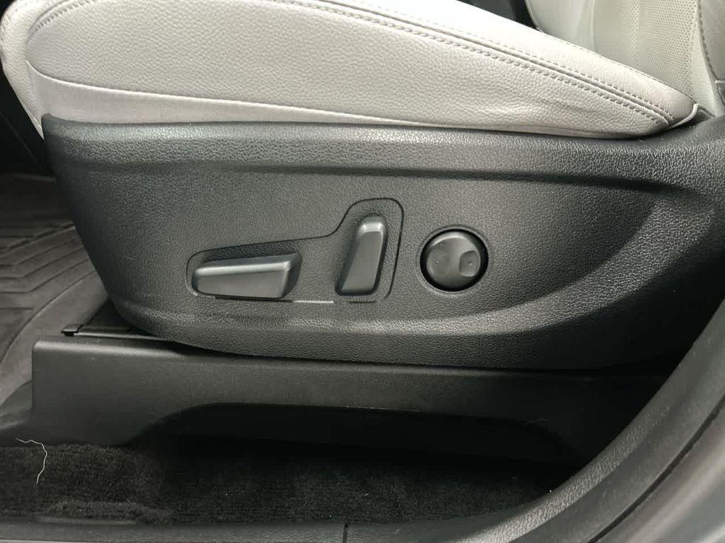 used 2022 Hyundai Palisade car, priced at $26,000