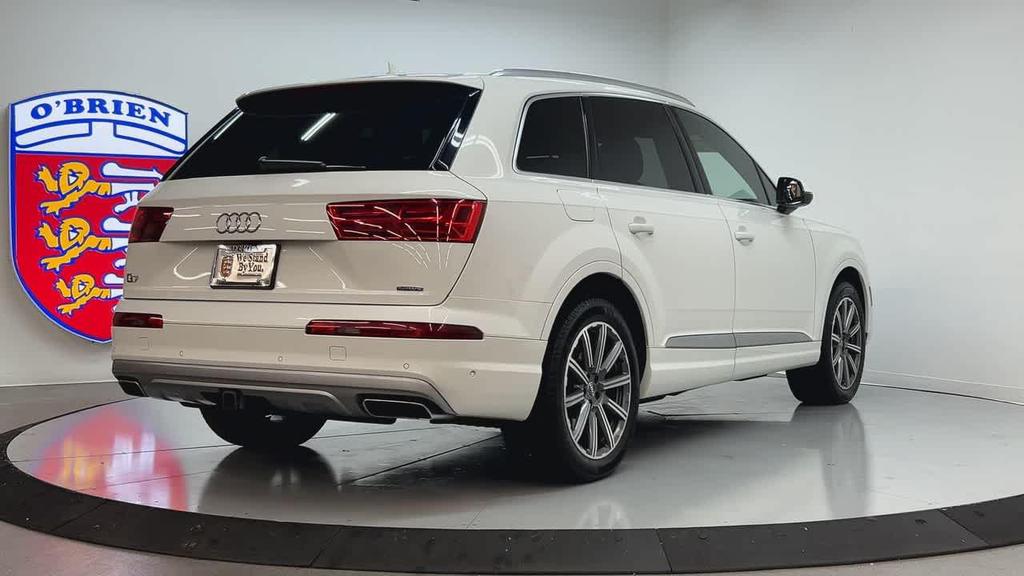 used 2019 Audi Q7 car, priced at $16,900