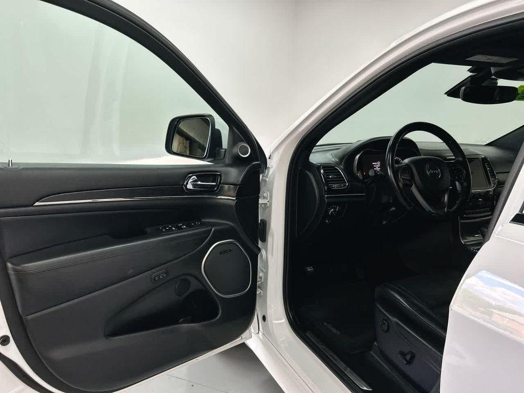 used 2021 Jeep Grand Cherokee car, priced at $23,900