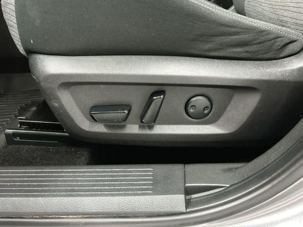 used 2021 Nissan Rogue car, priced at $18,900