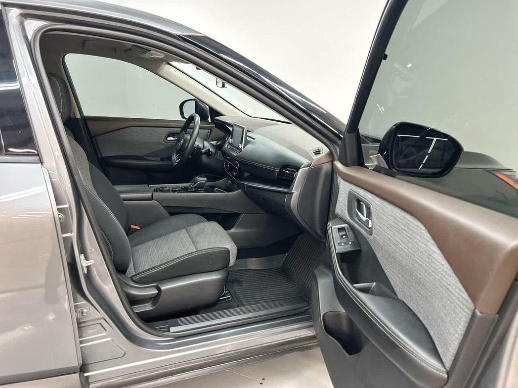 used 2021 Nissan Rogue car, priced at $18,900