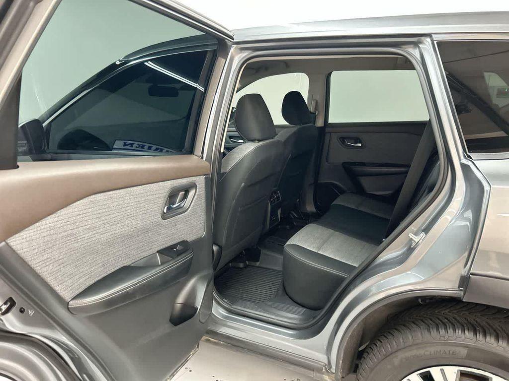 used 2021 Nissan Rogue car, priced at $18,900