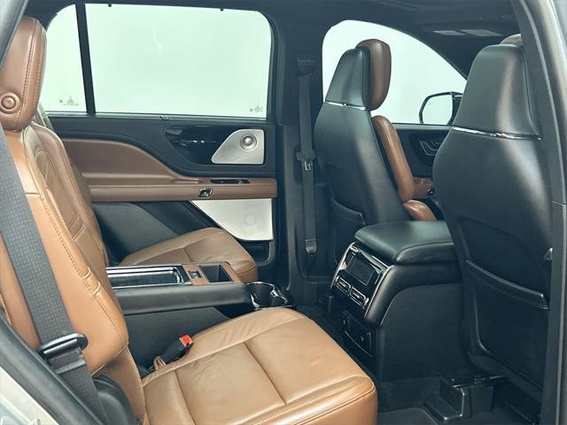 used 2020 Lincoln Aviator car, priced at $33,600