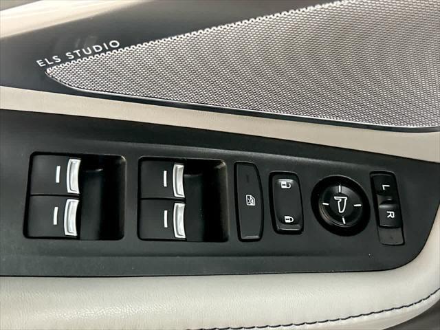 used 2020 Acura RDX car, priced at $28,500