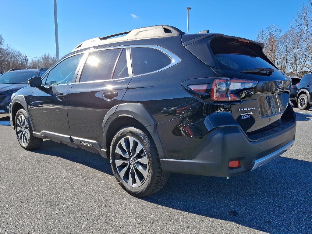 used 2024 Subaru Outback car, priced at $31,998