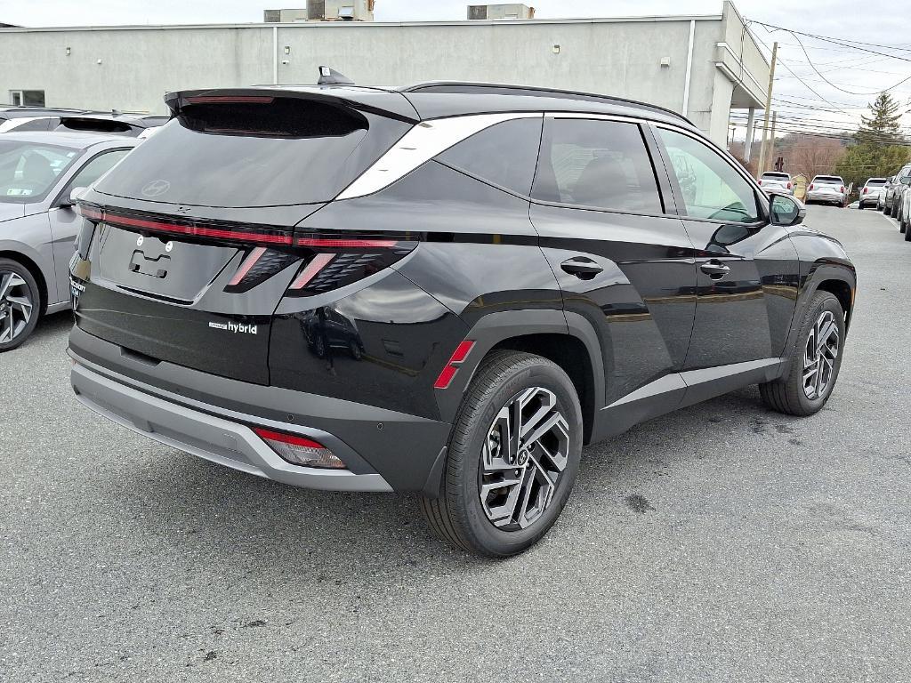 new 2025 Hyundai TUCSON Hybrid car, priced at $43,190