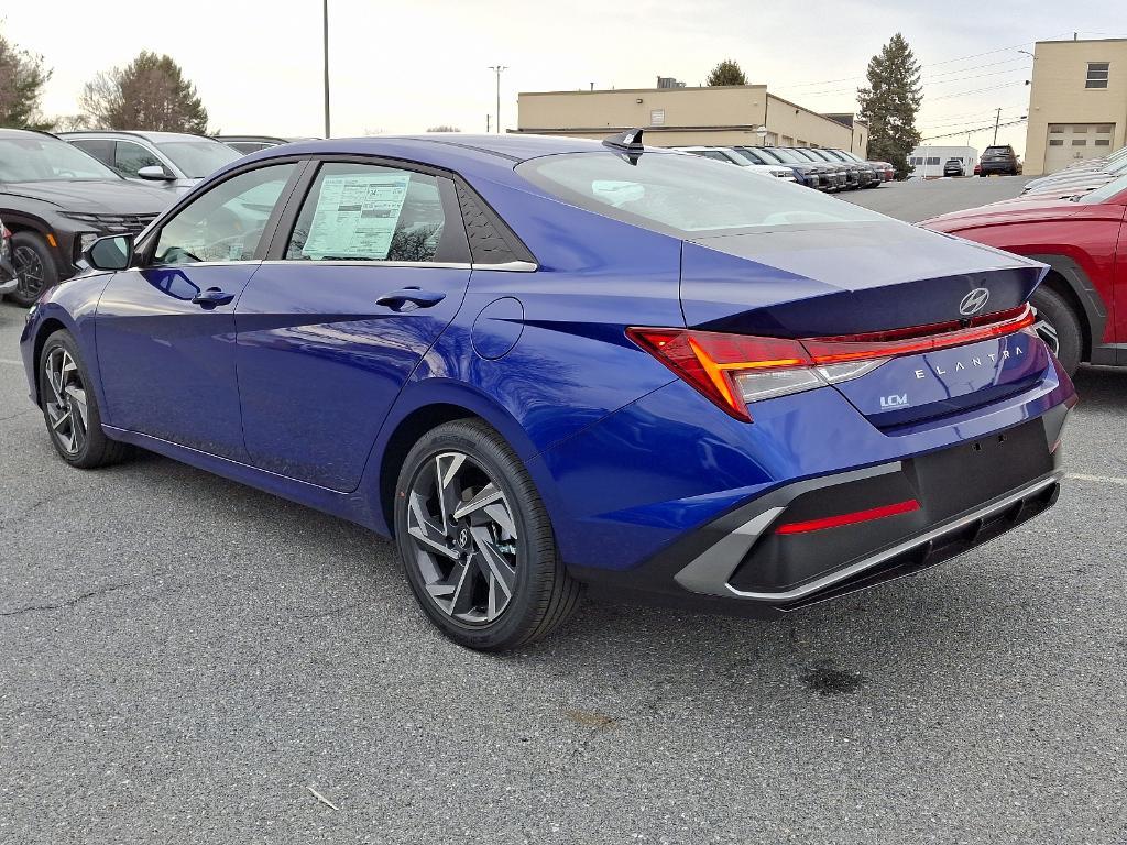 new 2025 Hyundai Elantra car, priced at $27,475