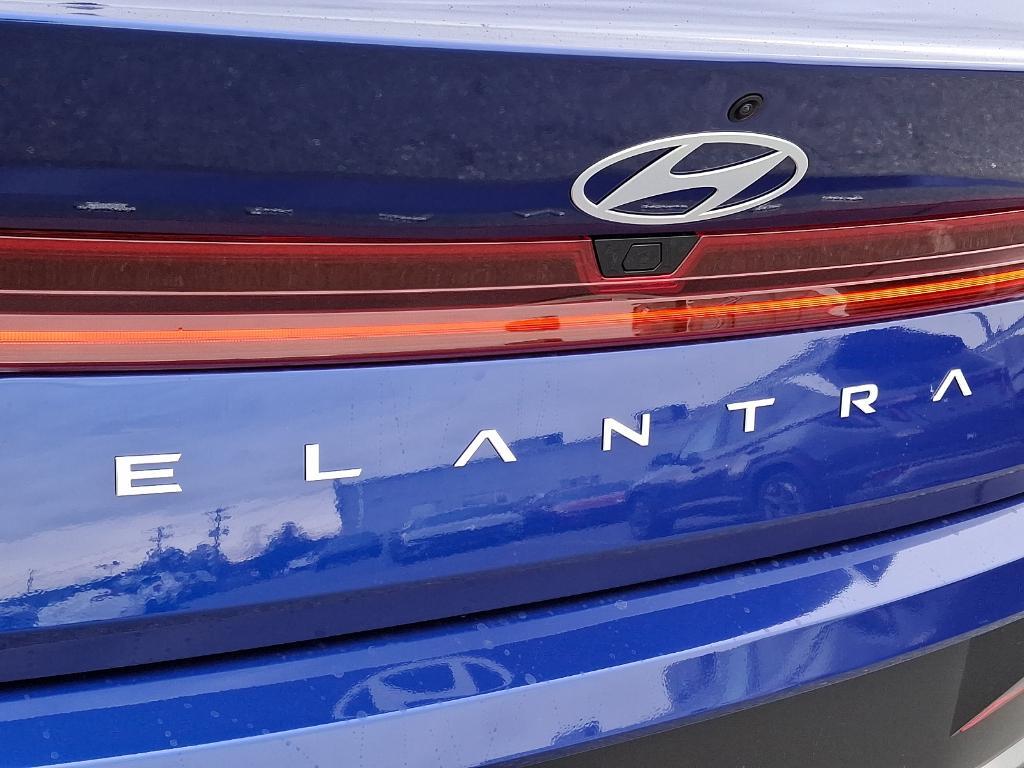 new 2025 Hyundai Elantra car, priced at $27,475