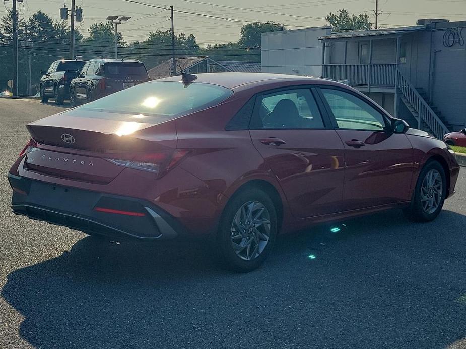 new 2024 Hyundai Elantra car, priced at $25,280