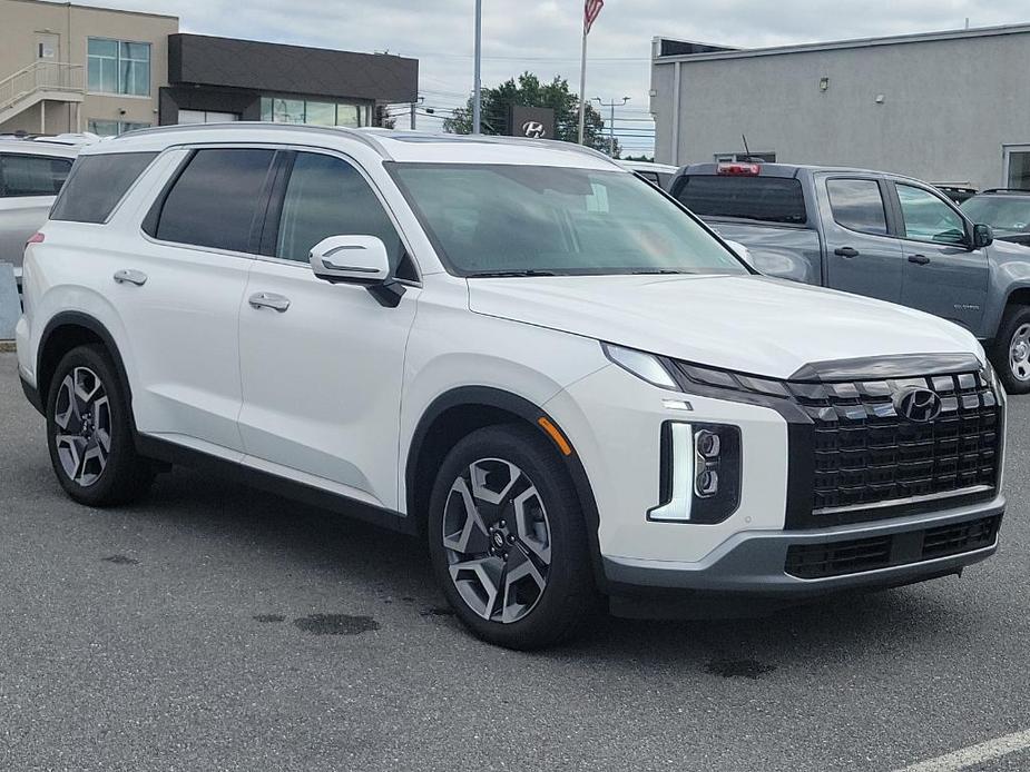 used 2024 Hyundai Palisade car, priced at $44,997