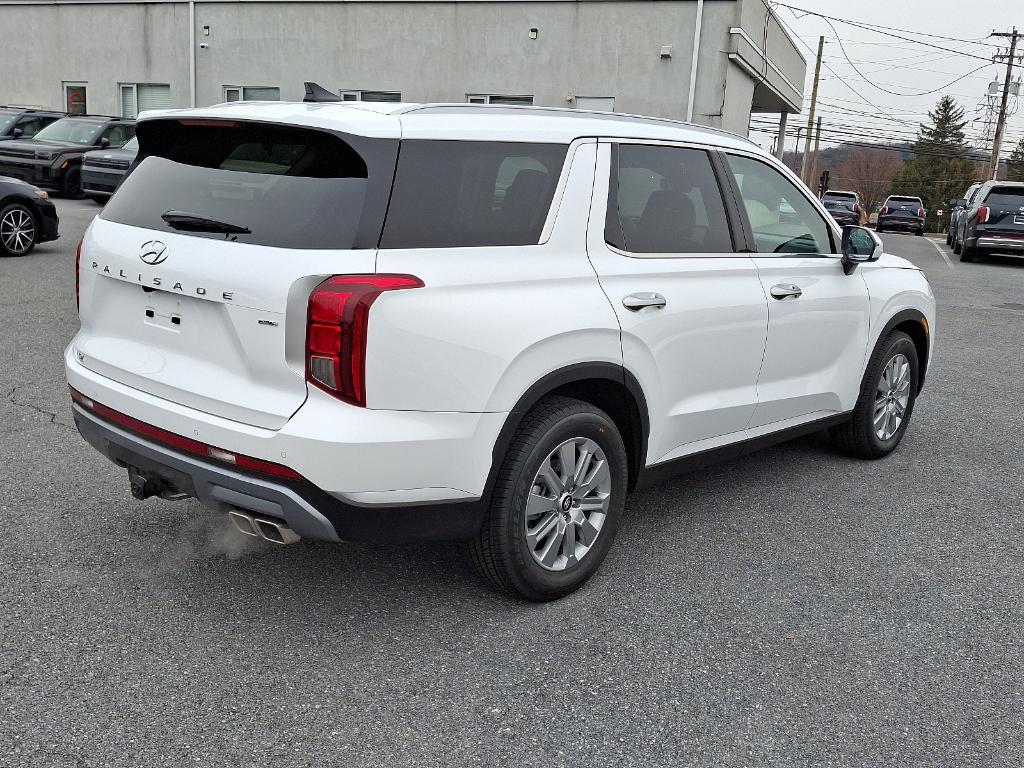 new 2025 Hyundai Palisade car, priced at $44,380