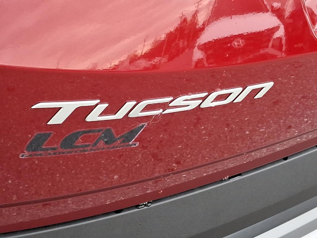 new 2025 Hyundai Tucson Hybrid car