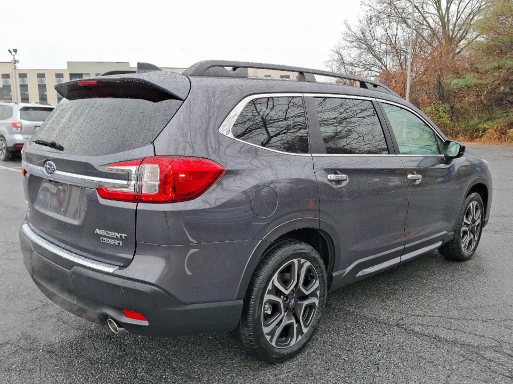 new 2025 Subaru Ascent car, priced at $51,701