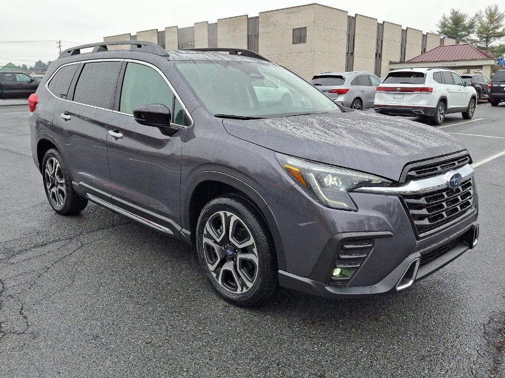 new 2025 Subaru Ascent car, priced at $51,701