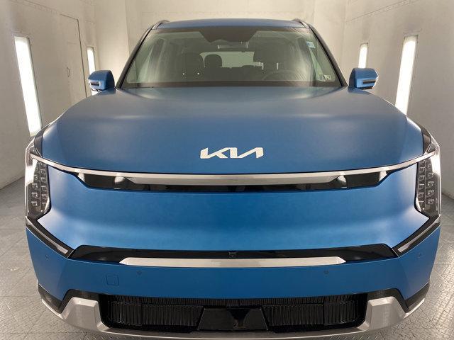new 2024 Kia EV9 car, priced at $74,115