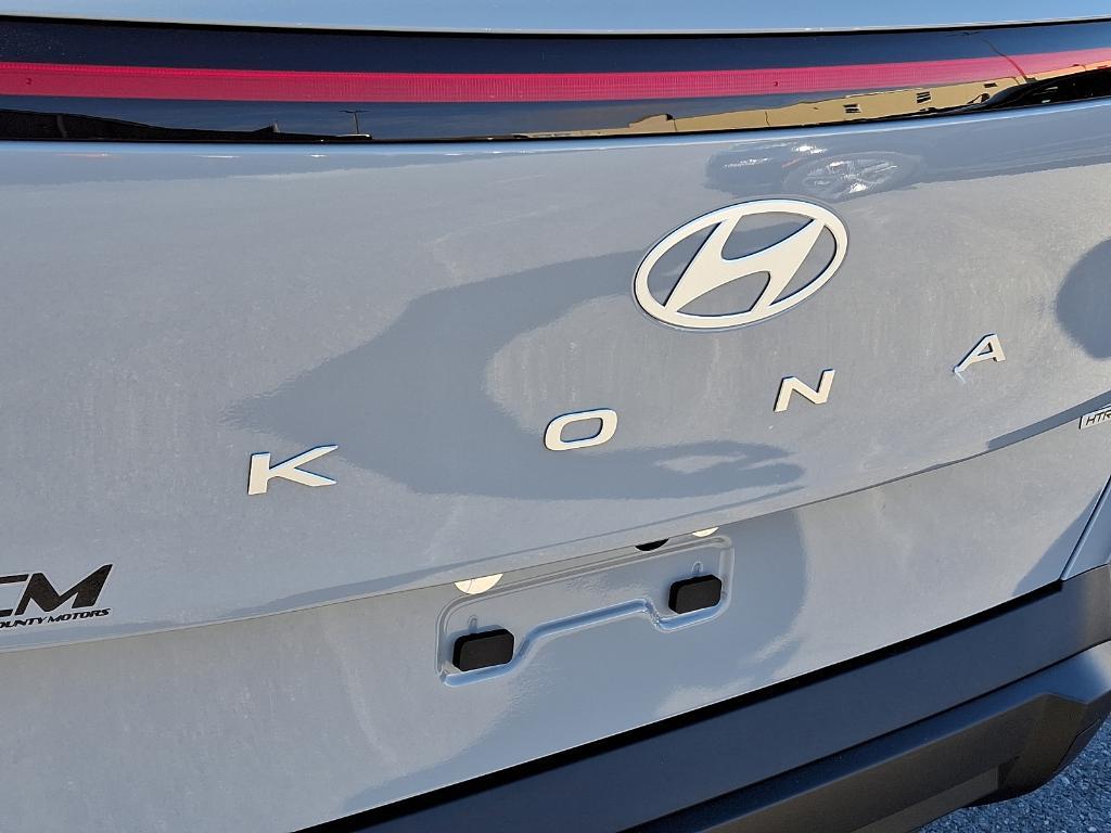 new 2025 Hyundai Kona car, priced at $28,565